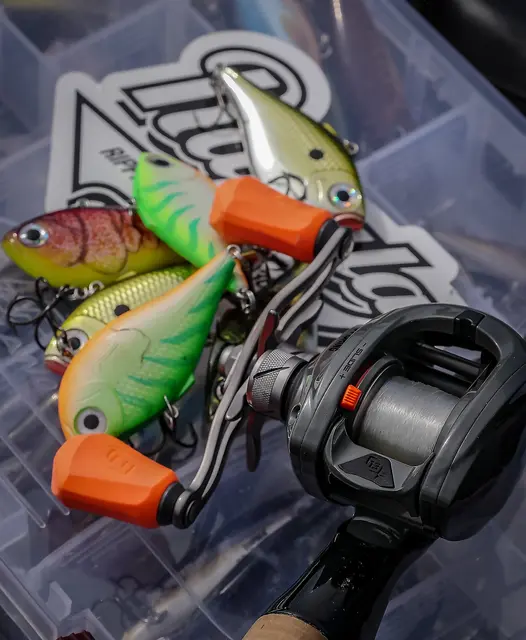 Rapala Rippin Rap MFT 5cmLangtkastende Vibrerende Wobbler 4 Rapala Rippin Rap MFT 5cmLangtkastende Vibrerende Wobbler - Bild 2